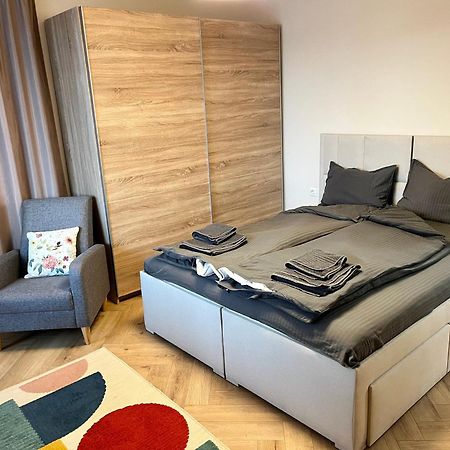 Parkview Luxury In City Center 8 Veliko Tărnovo Esterno foto