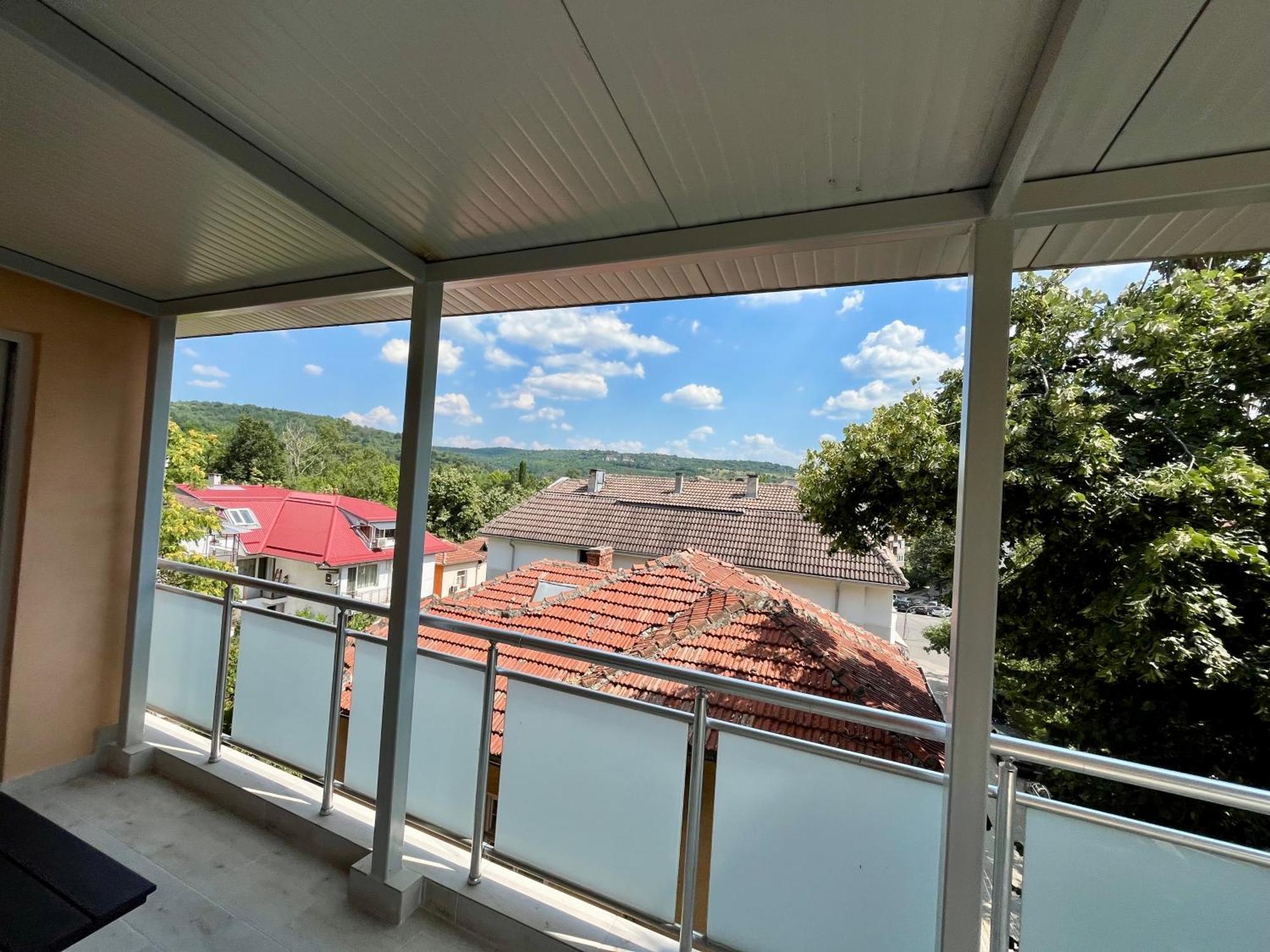 Parkview Luxury In City Center 8 Veliko Tărnovo Esterno foto