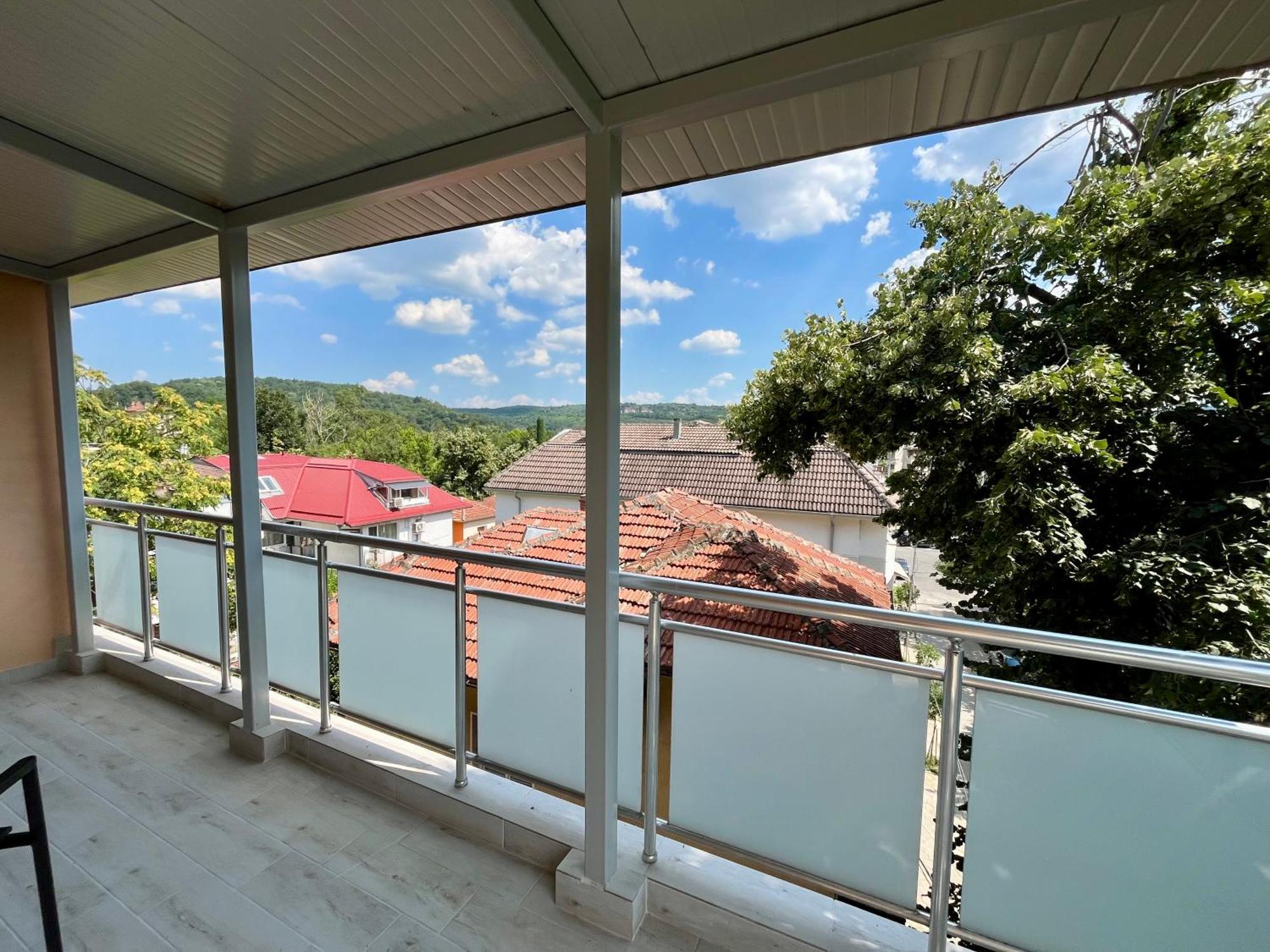 Parkview Luxury In City Center 8 Veliko Tărnovo Esterno foto