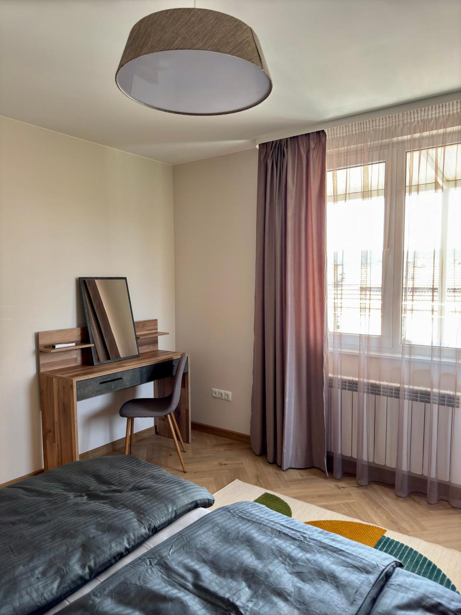 Parkview Luxury In City Center 8 Veliko Tărnovo Esterno foto