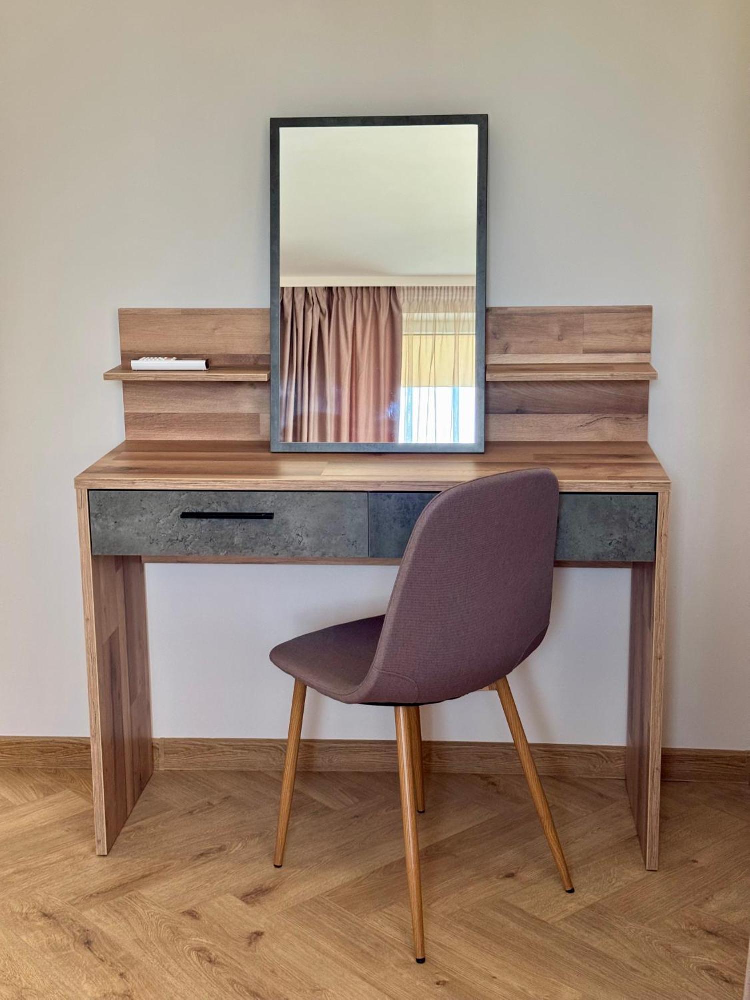 Parkview Luxury In City Center 8 Veliko Tărnovo Esterno foto