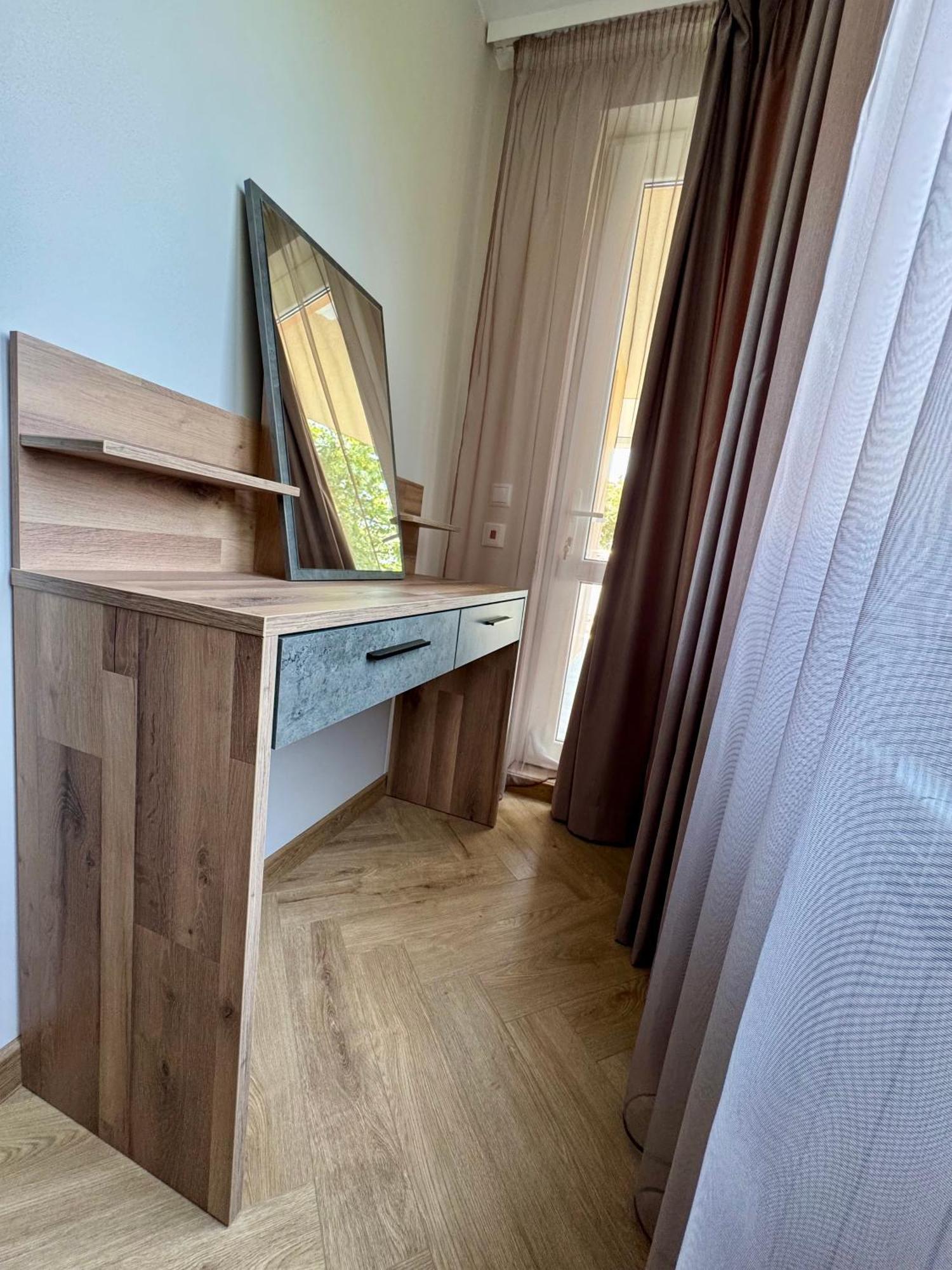 Parkview Luxury In City Center 8 Veliko Tărnovo Esterno foto