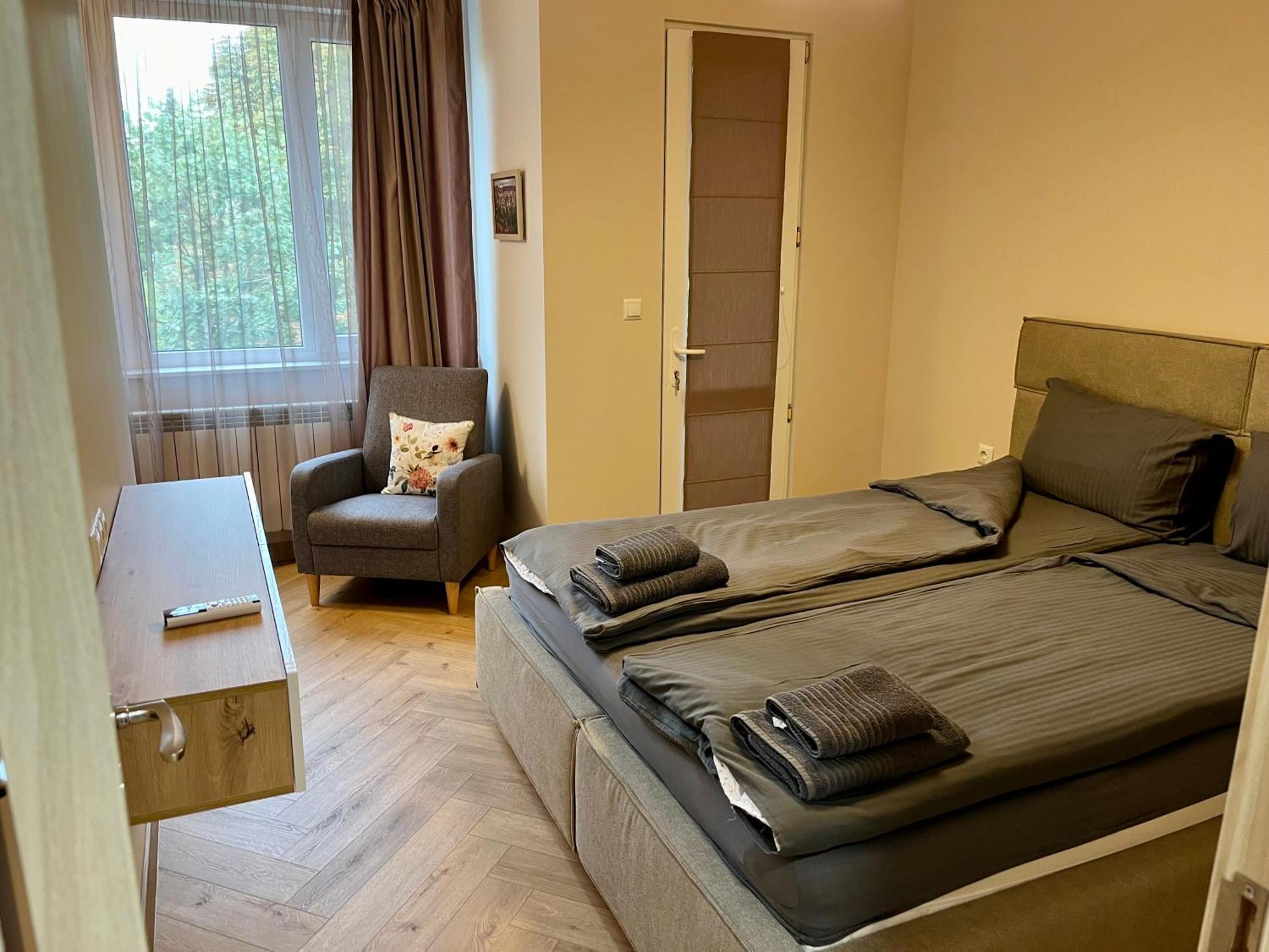 Parkview Luxury In City Center 8 Veliko Tărnovo Esterno foto